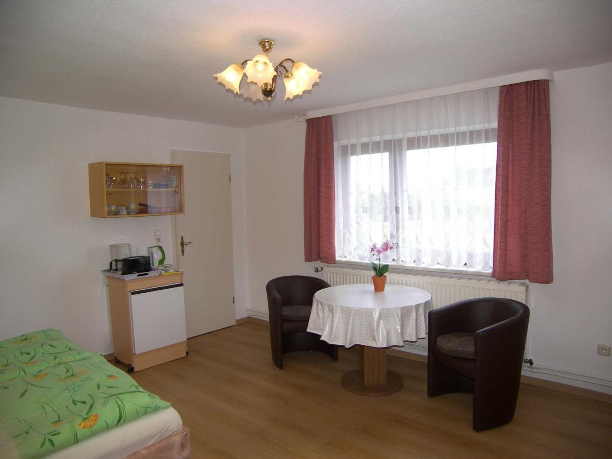 Ferienhaus Alice 10 Gehminuten Vom Strand Entfernt Heringsdorf  Exterior photo