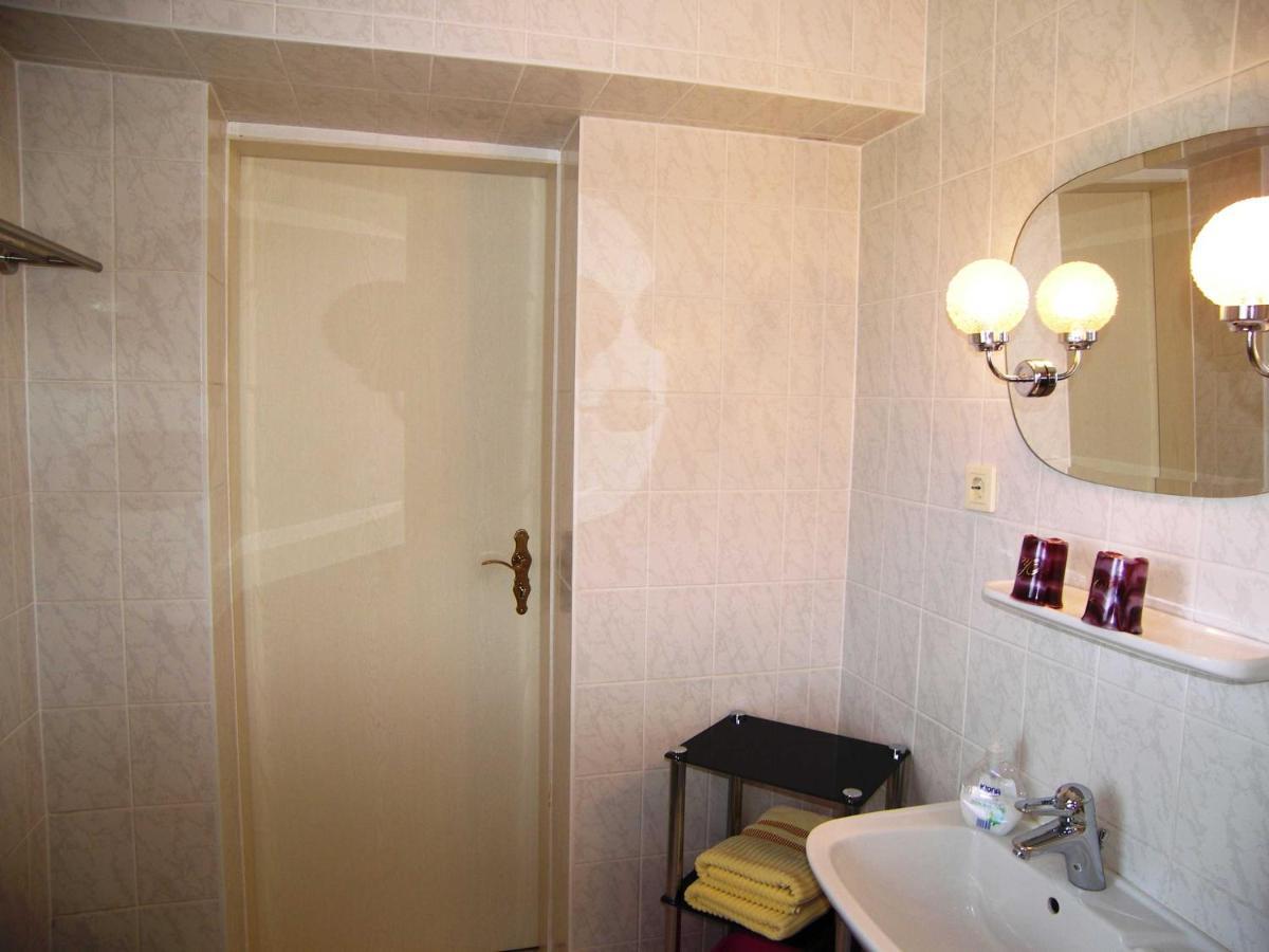 Ferienhaus Alice 10 Gehminuten Vom Strand Entfernt Heringsdorf  Exterior photo